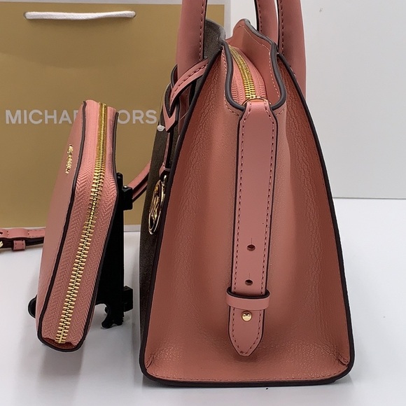 Michael Kors Avril Small Leather Top-Zip Satchel and Multifunctional Phone Case - Picture 6 of 16